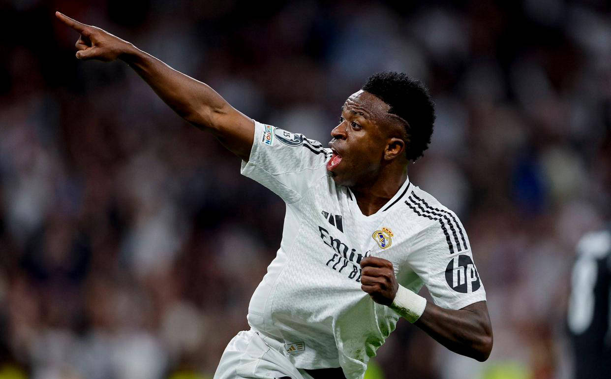 José Mourinho signeres som Real Madrids nye hovedtrener